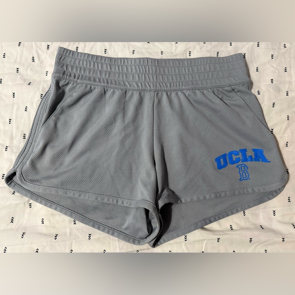 💙Champion UCLA Bruins 100% Polyester Shorts💙